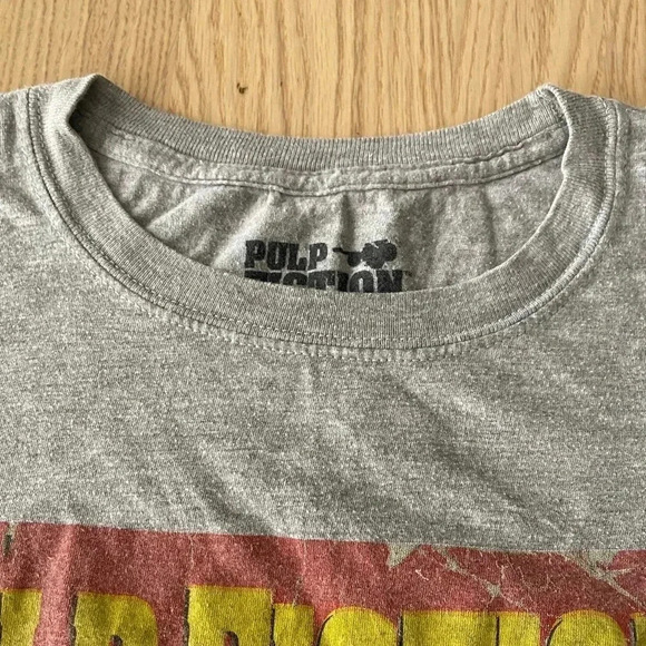 💥Pulp Fiction Grey Short Sleeve Graphic Tee L - Picture 4 of 6